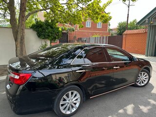 2014 Toyota Camry VII (XV50), чёрный, 1790000 рублей, вид 4