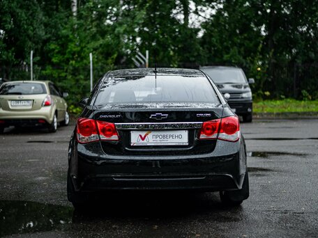 2013 Chevrolet Cruze I Рестайлинг, чёрный, 610000 рублей, вид 4