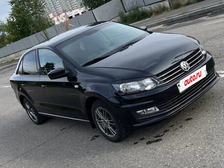2013 Volkswagen Polo V, чёрный, 450000 рублей, вид 1