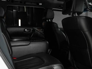 2014 Infiniti QX80 I Рестайлинг, белый, 3690000 рублей, вид 3