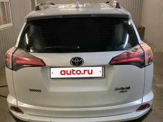 2018 Toyota RAV4 IV (XA40) Рестайлинг, белый, 3000000 рублей, вид 5