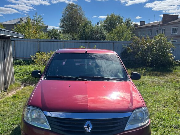 2010 Renault Logan I Рестайлинг, красный, 450000 рублей - вид 2