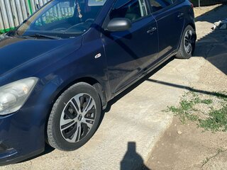 2010 Kia Ceed I Рестайлинг, синий, 570000 рублей, вид 4