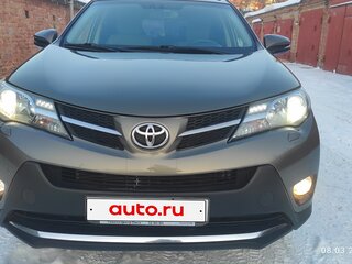 2013 Toyota RAV4 IV (XA40), коричневый, 2300000 рублей, вид 2