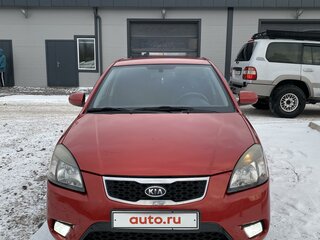 2010 Kia Rio II Рестайлинг, красный, 770000 рублей, вид 1
