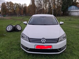 2012 Volkswagen Passat B7, белый, 869000 рублей, вид 3
