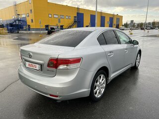 2010 Toyota Avensis III, серебристый, 1350000 рублей, вид 5