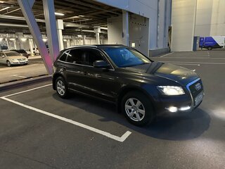 2010 Audi Q5 I (8R), чёрный, 1350000 рублей, вид 3