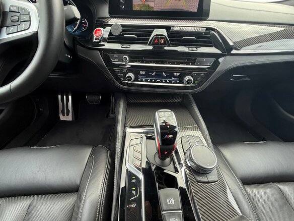 2019 BMW M5 VI (F90), чёрный, 6299999 рублей - вид 25