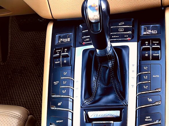 2017 Porsche Macan S Diesel I, синий, 4000000 рублей - вид 11