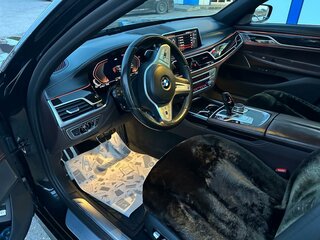 2019 BMW 7 серии 730d xDrive VI (G11/G12) Рестайлинг, чёрный, 4200000 рублей, вид 5