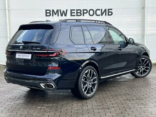 2025 BMW X7 40i I (G07) Рестайлинг, чёрный, 14499000 рублей, вид 2