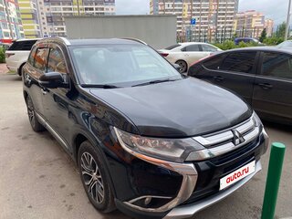 2015 Mitsubishi Outlander III Рестайлинг 2, чёрный, 1800000 рублей, вид 2