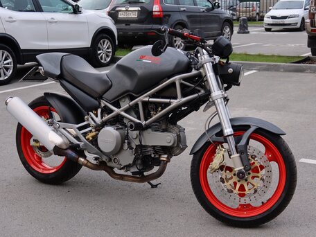 2005 Ducati Monster 400, серый, 329000 рублей, вид 3