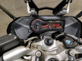 2015 BMW R 1200 RS, серебристый, 900000 рублей, вид 5