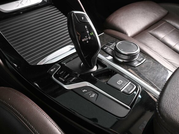 2019 BMW X4 30i II (G02), белый - вид 17