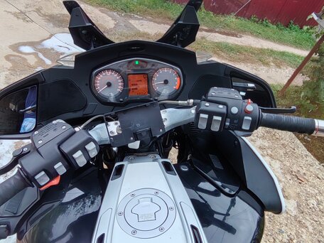2008 BMW R 1200 RT, белый, 750000 рублей, вид 4