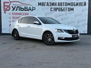 2018 Skoda Octavia III (A7) Рестайлинг, белый, 1249000 рублей, вид 1