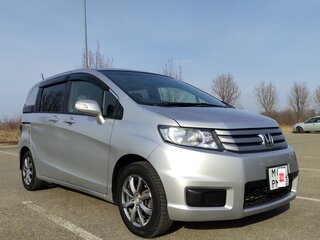 2013 Honda Freed Spike I Рестайлинг, серый, 1335000 рублей, вид 1