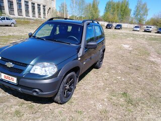 2016 Chevrolet Niva I Рестайлинг, зелёный, 1499900 рублей, вид 1