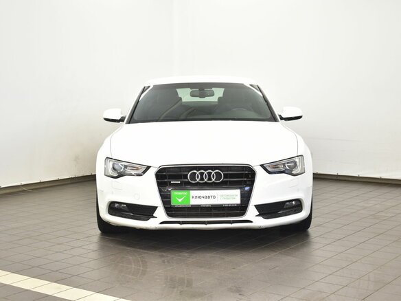 2013 Audi A5 I (8T) Рестайлинг, белый - вид 1