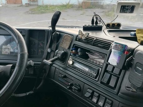1997 Volvo FH, белый, 1950000 рублей, вид 2