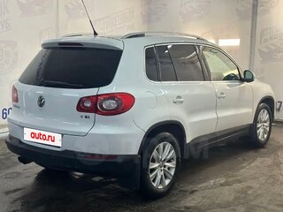 2008 Volkswagen Tiguan I, белый, 895000 рублей, вид 4