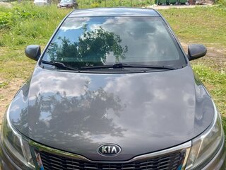 2014 Kia Rio 6-speed III, серый, 870000 рублей, вид 1
