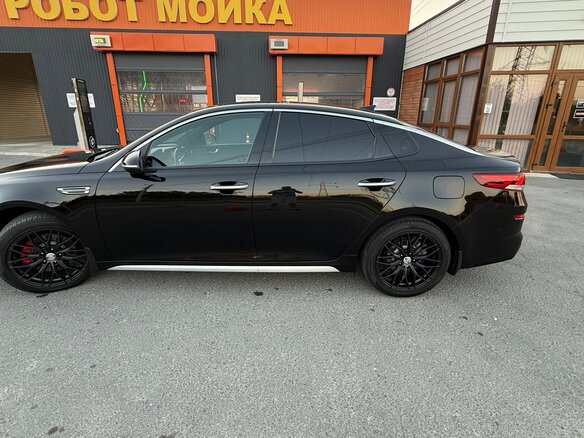 2018 Kia Optima IV Рестайлинг, чёрный, 2600000 рублей - вид 7