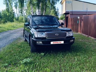 2003 Toyota Land Cruiser 100 Series Рестайлинг 1, зелёный, 2690000 рублей, вид 1