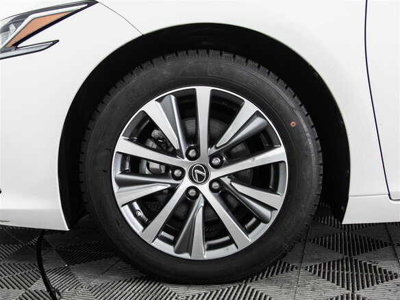 2019 Lexus ES 250 VII, белый - вид 9