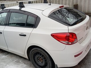 2013 Chevrolet Cruze I Рестайлинг, белый, 700000 рублей, вид 2