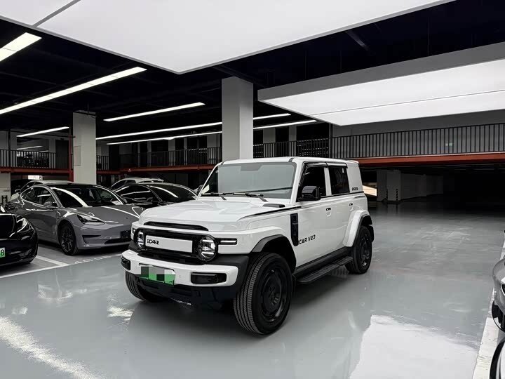 Открыть фотографии: iCar V23