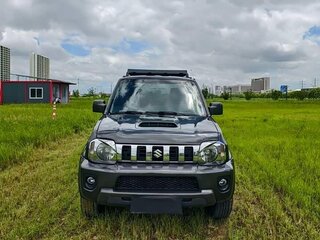 2016 Suzuki Jimny III Рестайлинг 2, серебристый, 1540000 рублей, вид 3