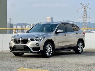2018 BMW X1 18i sDrive II (F48), серебристый, 1650008 рублей, вид 1