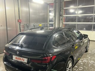 2020 BMW 5 серии 520d VII (G30/G31/G38) Рестайлинг, чёрный, 4599999 рублей, вид 2