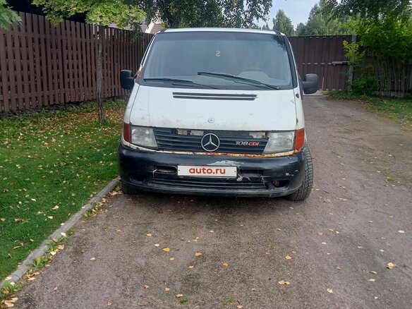 2003 Mercedes-Benz Vito 108 CDI I (W638), белый, 100000 рублей