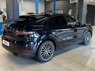 2019 Porsche Cayenne Coupé III, чёрный, 8300000 рублей, вид 4