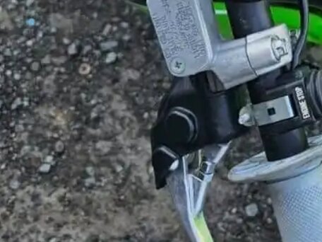 2020 Kawasaki KX 250, зелёный, 519000 рублей, вид 2