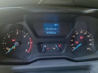 2017 Ford Transit, белый, 2400000 рублей, вид 2