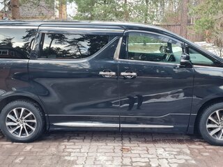 2016 Toyota Alphard III, чёрный, 4100000 рублей, вид 4