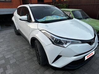 2019 Toyota C-HR I, белый, 1498000 рублей, вид 3