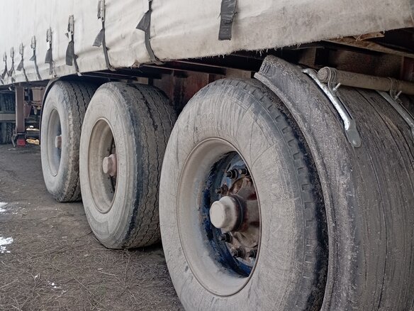 2001 Freightliner Century Class, зелёный, 1700000 рублей - вид 39
