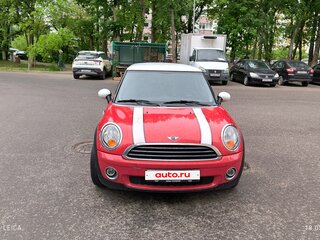 2009 Mini Hatch One II (R56), красный, 900000 рублей, вид 2