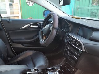 2017 Infiniti QX30, серебристый, 3100000 рублей, вид 5