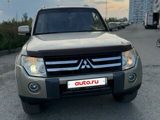 2007 Mitsubishi Pajero IV, бежевый, 1575000 рублей, вид 1