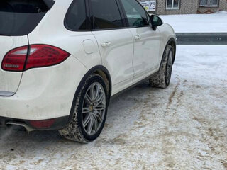 2011 Porsche Cayenne S II (958), белый, 1800000 рублей, вид 2