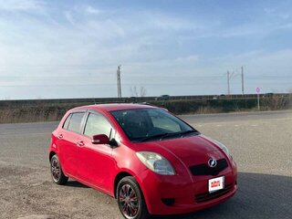 2010 Toyota Vitz II (XP90), красный, 560000 рублей, вид 2