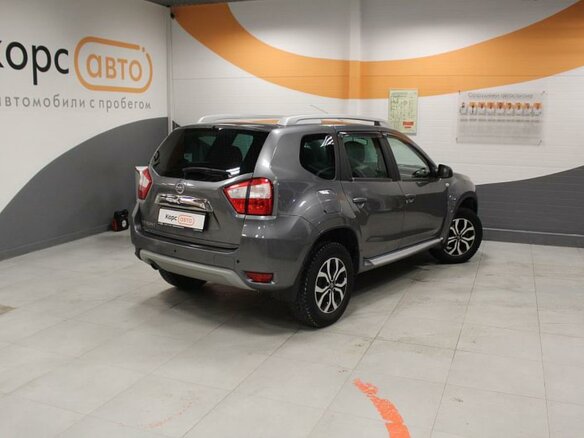 2016 Nissan Terrano III (D10), серый - вид 2