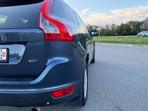2011 Volvo XC60 I, синий, 999999 рублей - вид 9